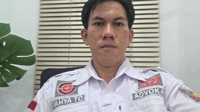Kuasa hukum petani plasma, Yahya Tonang Tongqing, menyampaikan pernyataan terkait dugaan menghalangi penyidikan di Polres Kutai Barat.